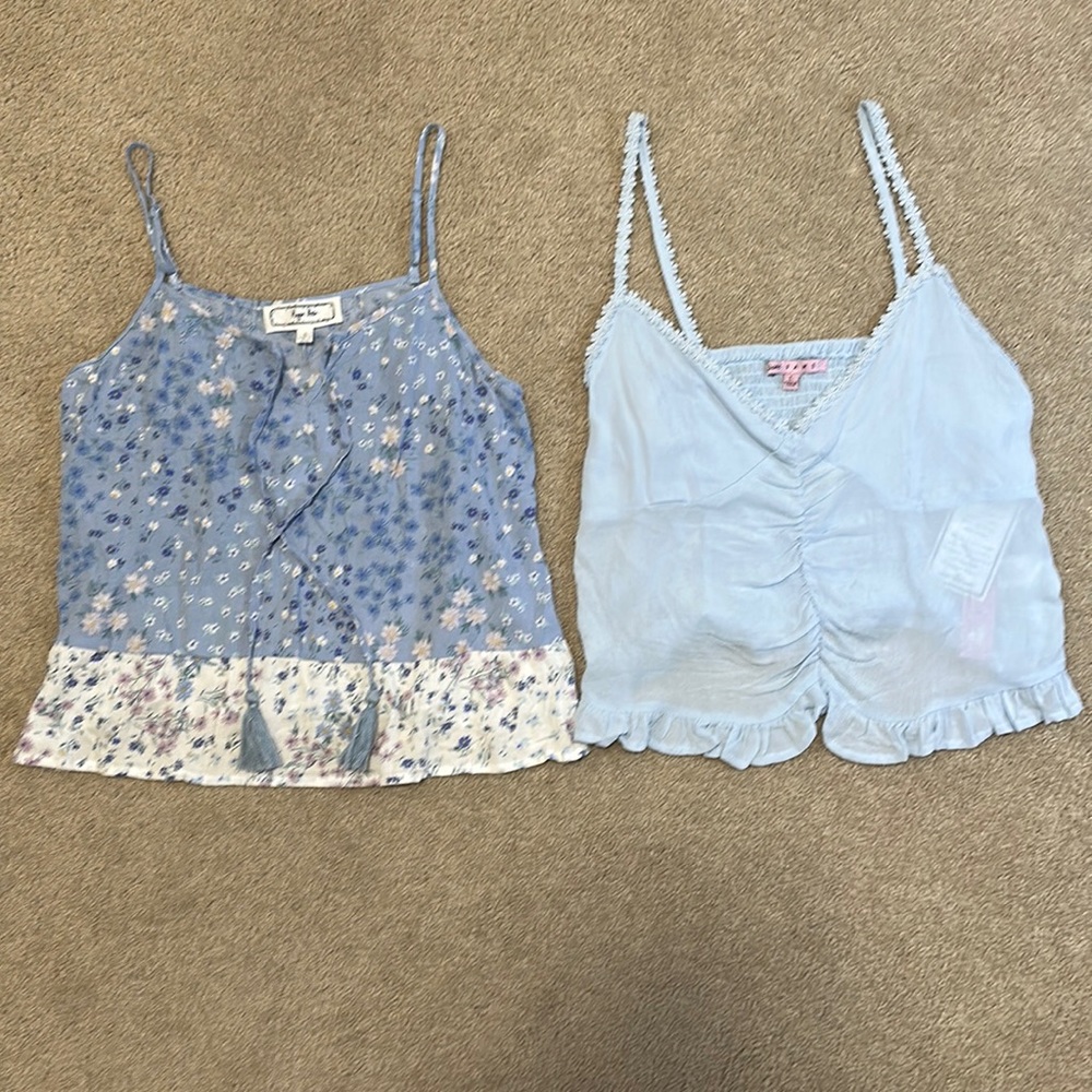NWT 2pc Boho flower tank bundle Large